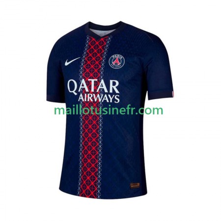 Maillot de Foot Paris Saint-Germain Domicile 2025-26 Maillot de Foot Paris Saint-Germain Domicile 2025-26